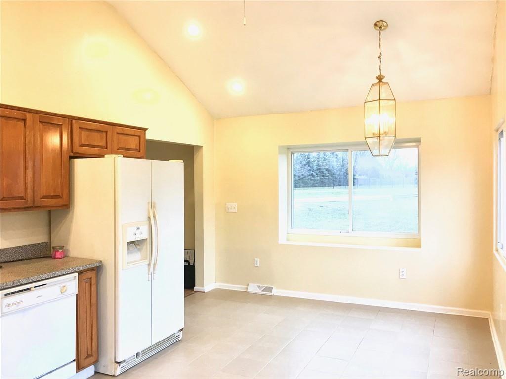 50190 Callens Road Chesterfield, MI 48047 - Photo 6 of 20