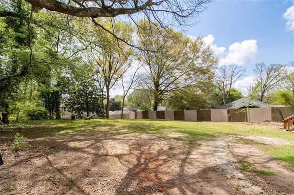 $1,950 | 2040 Penelope Street Northwest, Atlanta, GA 30314
