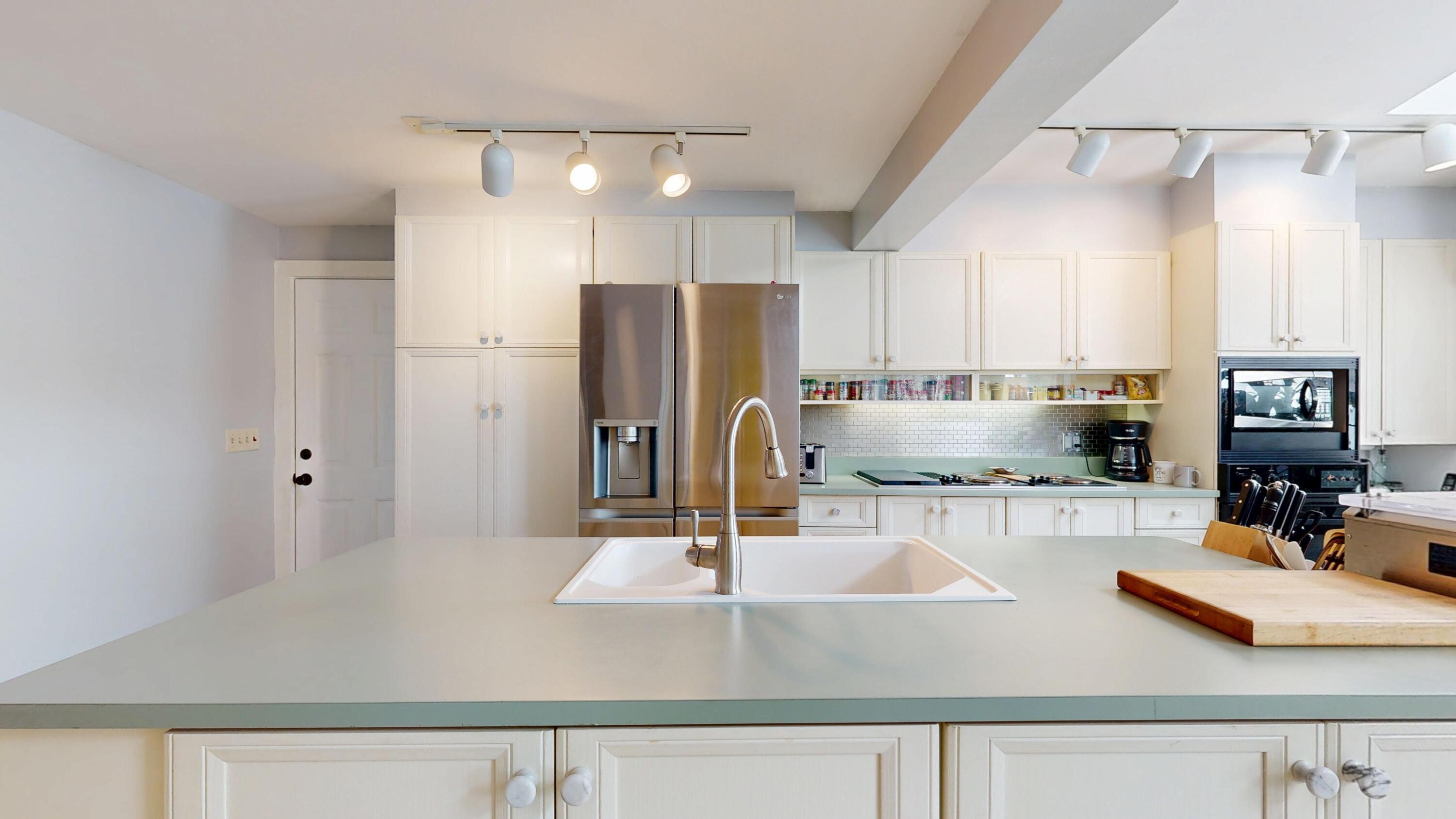 87 Locksley Road Auburn, ME 04210 - Photo 10 of 68 Kitchen