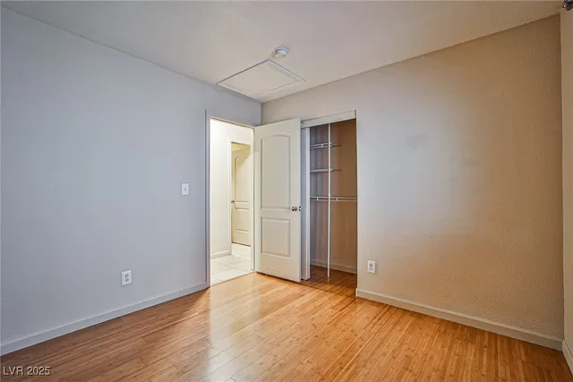 $2,100 | 5128 Fall Meadows Avenue, Las Vegas, NV 89130