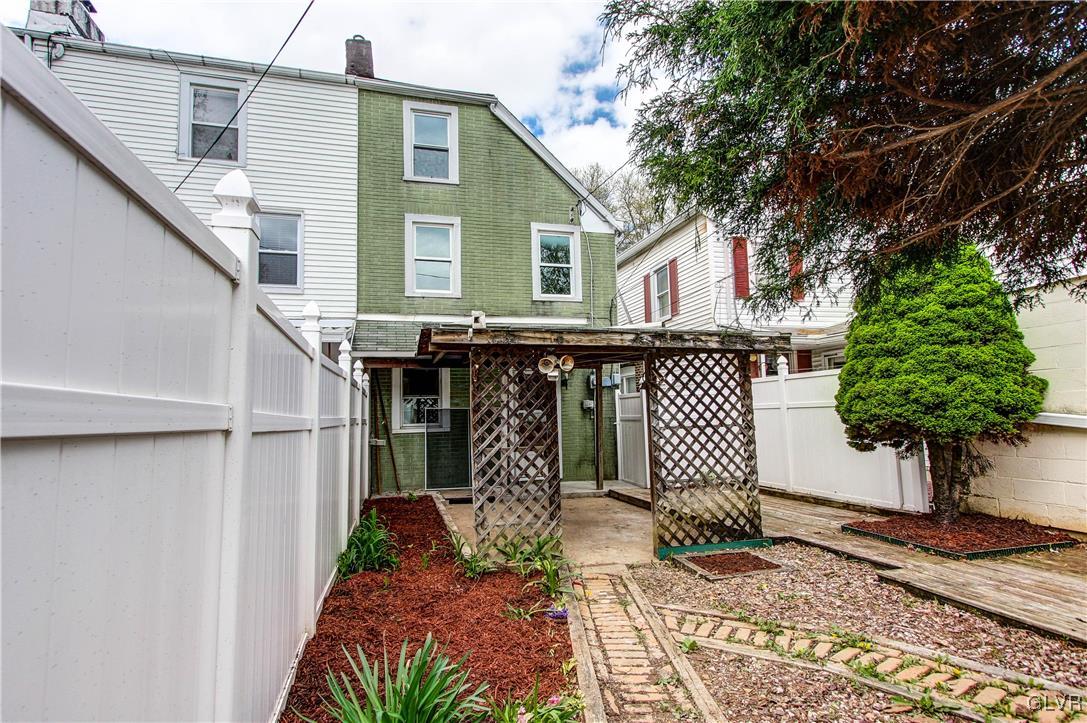 736 Hawthorne Road Bethlehem, PA 18018 - Photo 42 of 47 Gallery Image 42