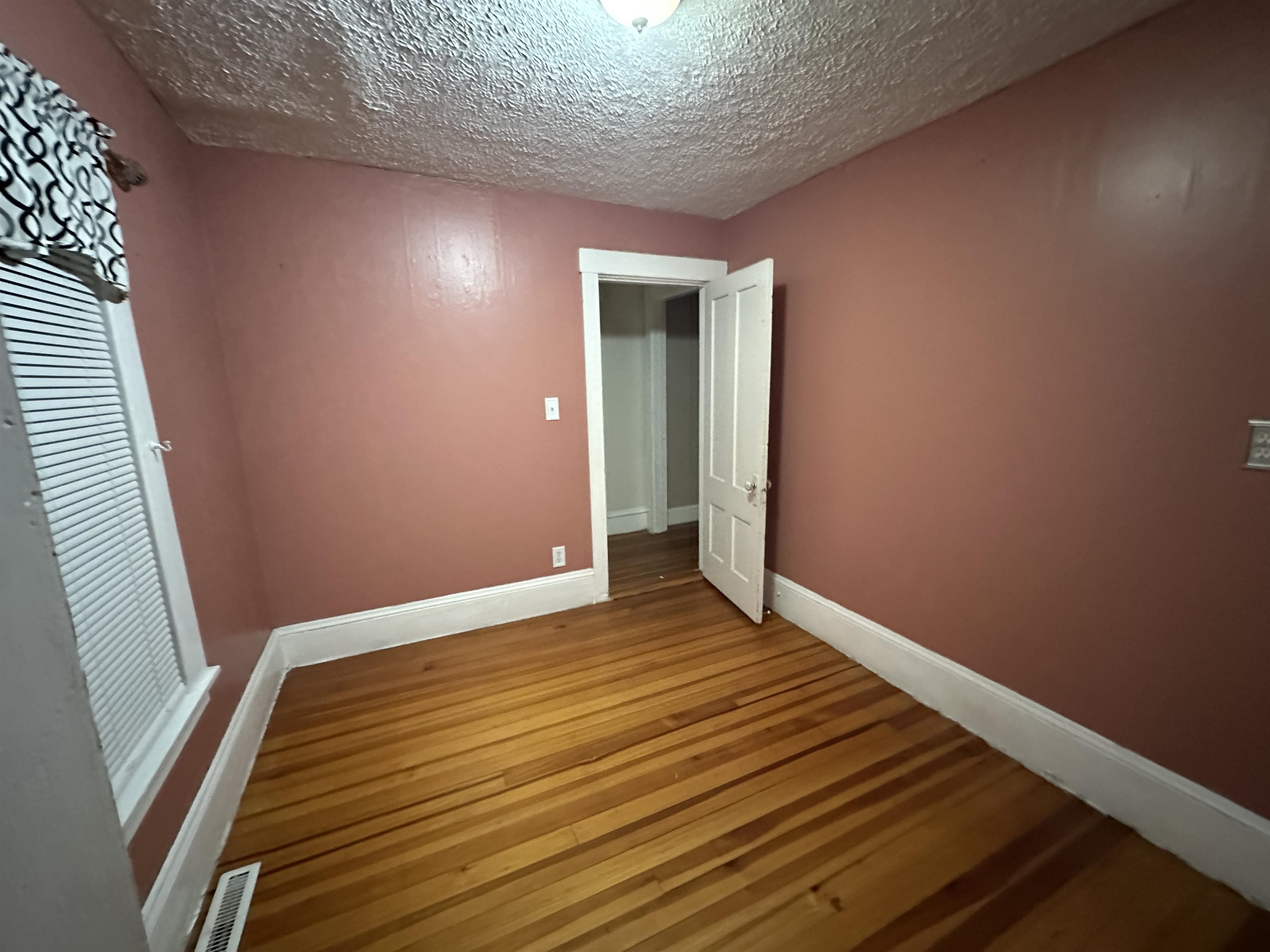 45 Myrtle Street, Unit B Biddeford, ME 04005 - Photo 11 of 13