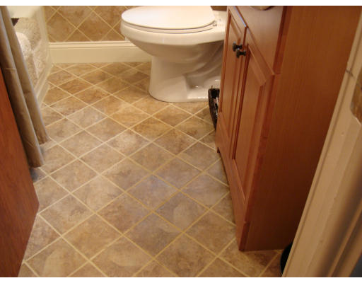 15 Yamaska Road Springfield, MA 01118 - Photo 17 of 23