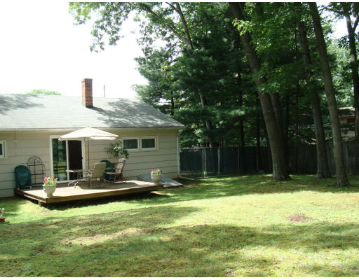 15 Yamaska Road Springfield, MA 01118 - Photo 22 of 23
