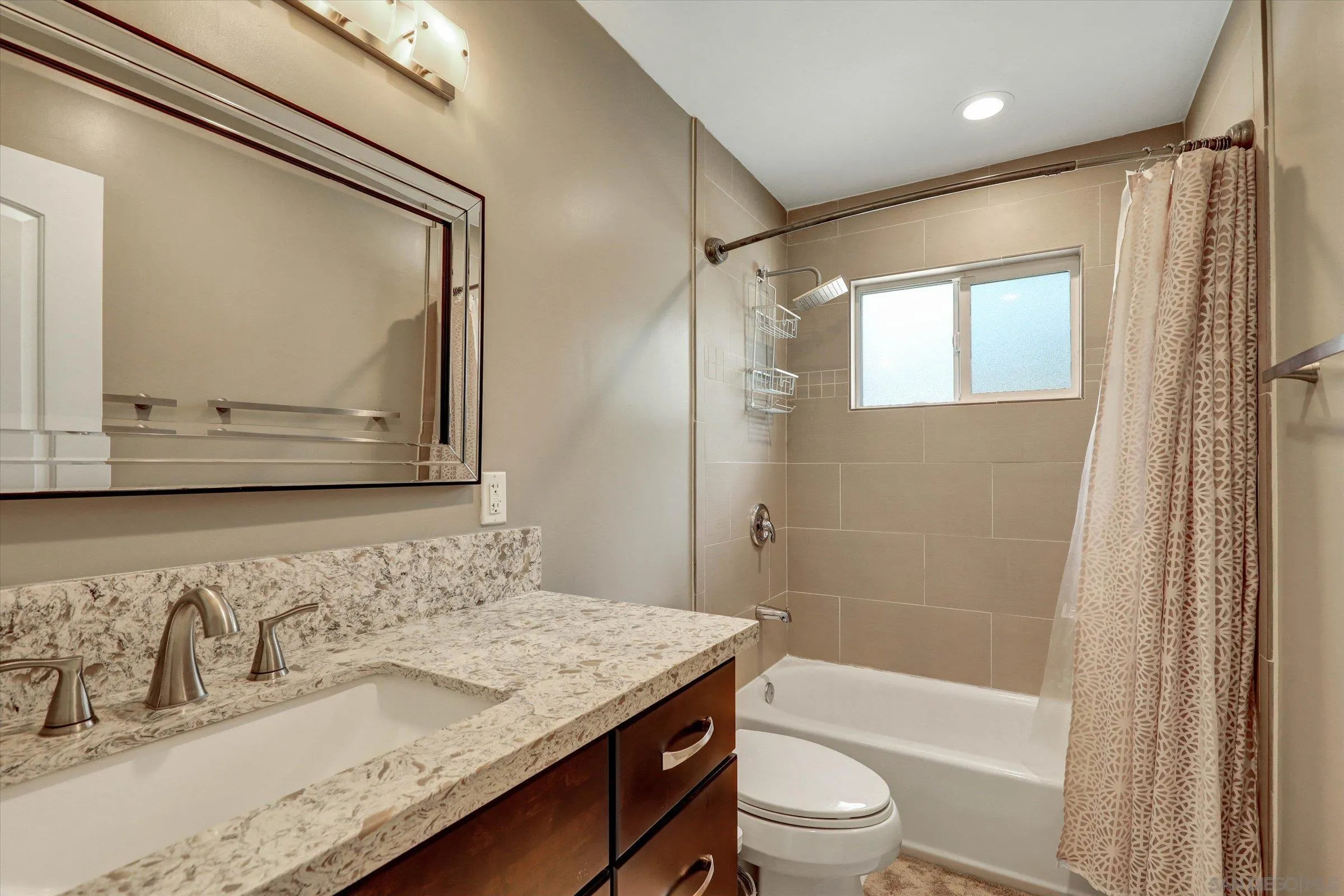 14531 Garden Road Poway, CA 92064 - Photo 26 of 41 Bathroom