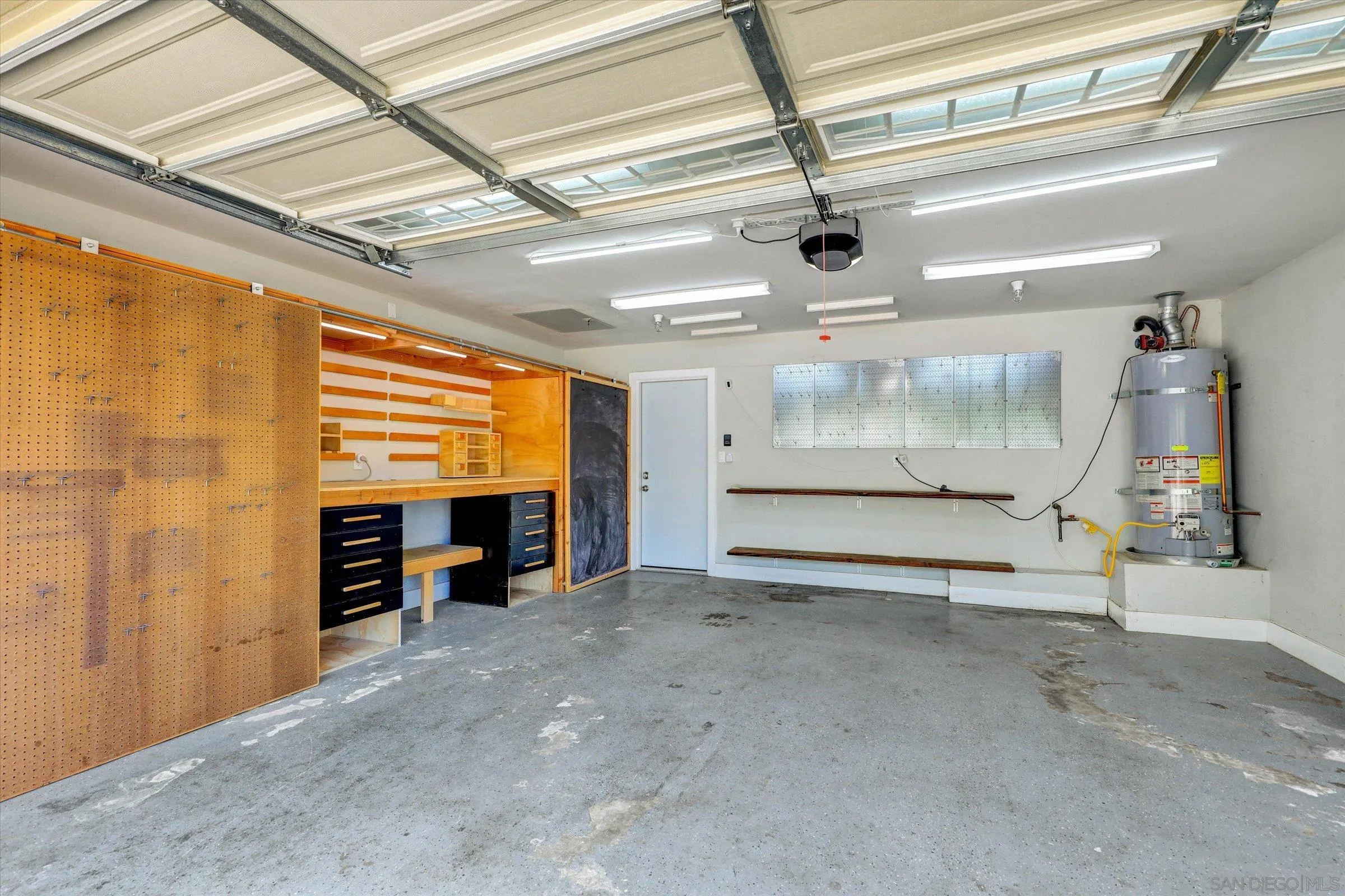 14531 Garden Road Poway, CA 92064 - Photo 36 of 41 Garage