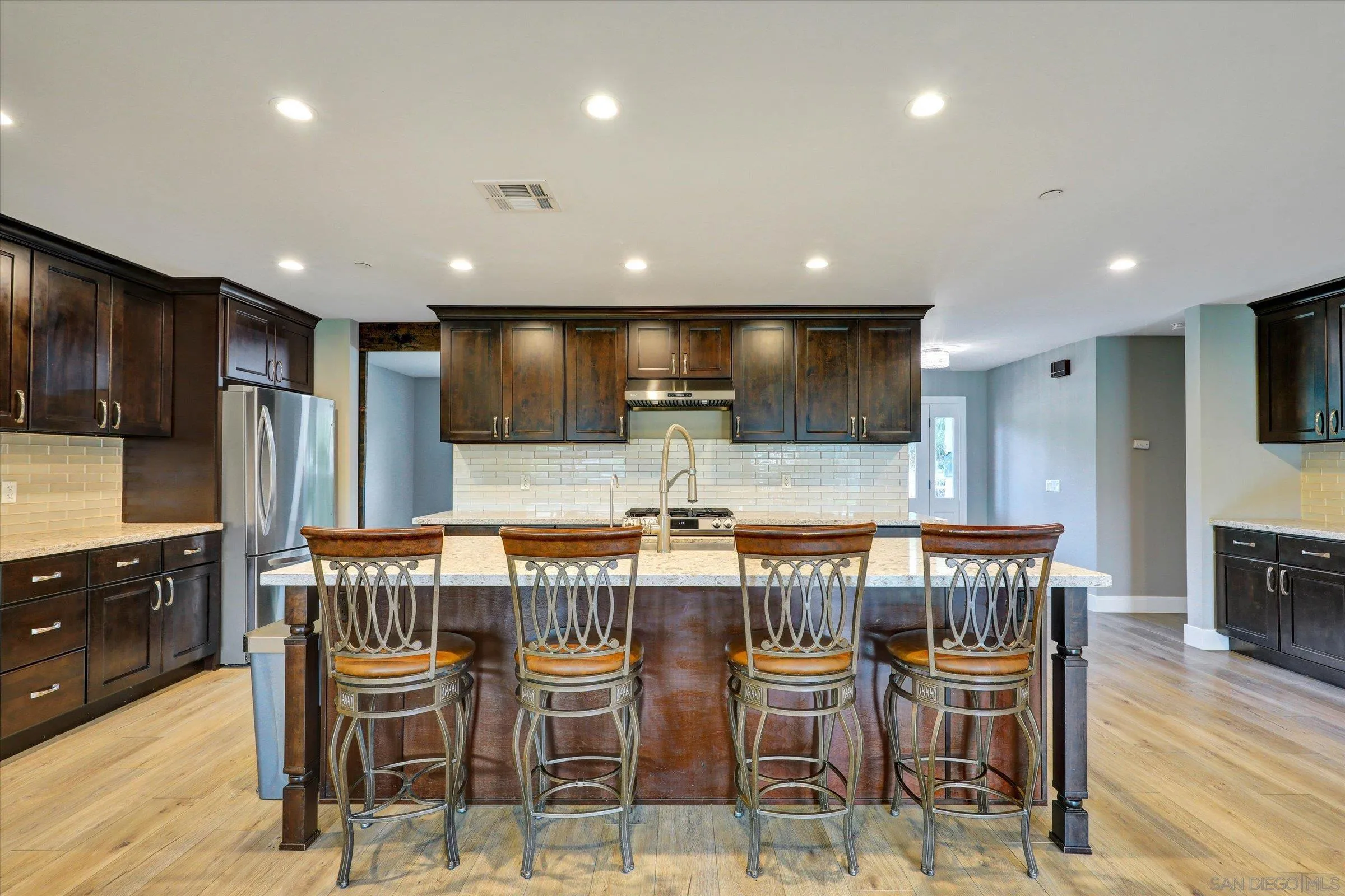 14531 Garden Road Poway, CA 92064 - Photo 7 of 41