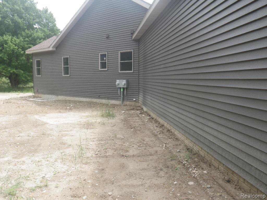 11073 Rattalee Lake Road Davisburg, MI 48350 - Photo 2 of 51 IMGP1279.jpg
