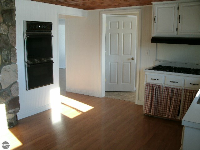 7559 Curtis Road Hale, MI 48739 - Photo 3 of 20 1779326-2.JPG