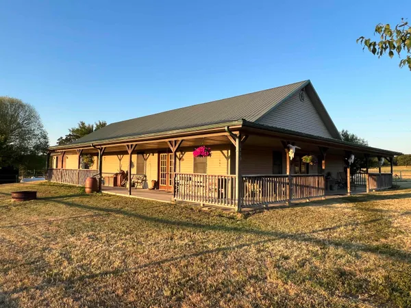 $1,250,000 | 1149 County Road 4200, Elk City, KS 67344