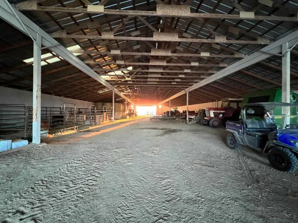 $1,250,000 | 1149 County Road 4200, Elk City, KS 67344