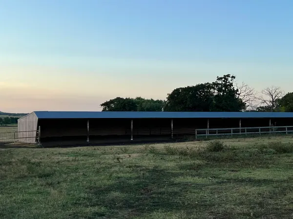 $1,250,000 | 1149 County Road 4200, Elk City, KS 67344