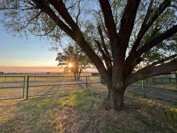 $1,250,000 | 1149 County Road 4200, Elk City, KS 67344