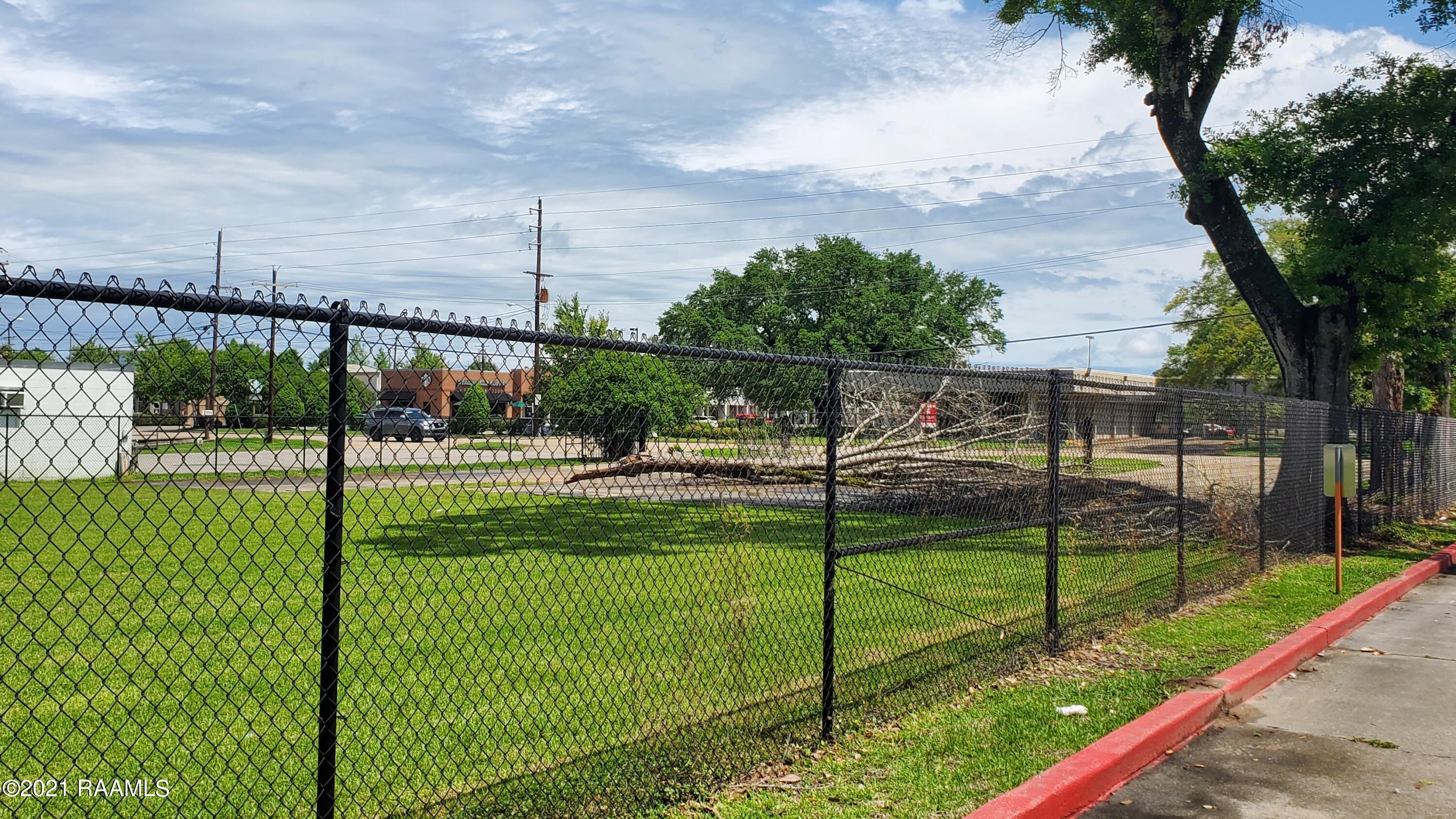 1926 West Pinhook Road Lafayette, LA 70508 - Photo 11 of 12 20210502_115133