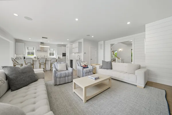 $6,795,000 | 4 Red Mill Lane, Nantucket, MA 02554