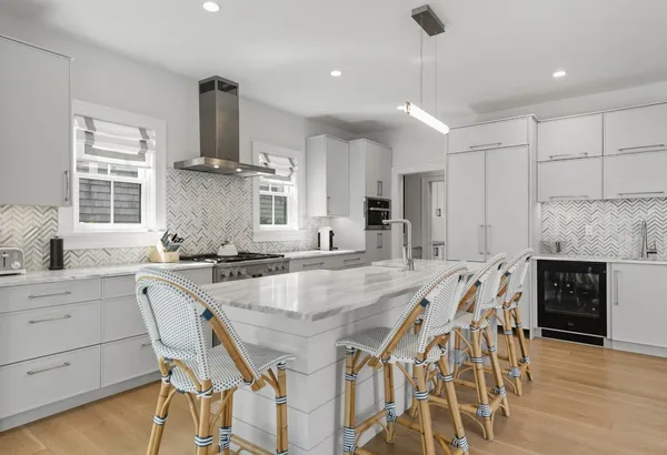 $6,795,000 | 4 Red Mill Lane, Nantucket, MA 02554