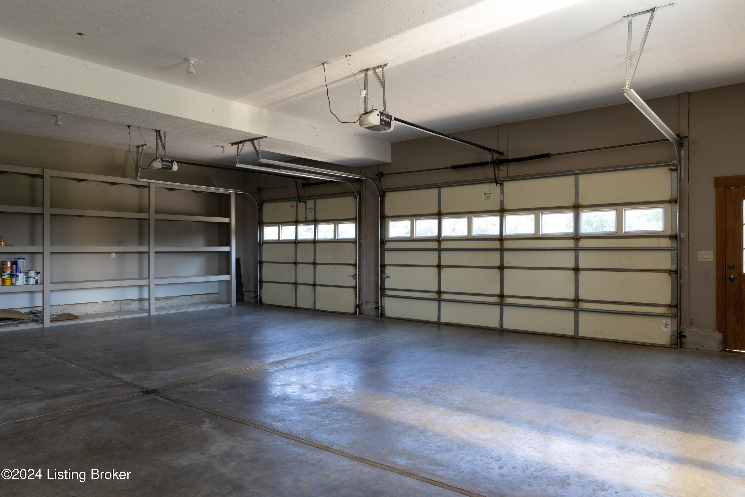 5908 Aiken Road Louisville, KY 40245 - Photo 74 of 86 3 Car Garage