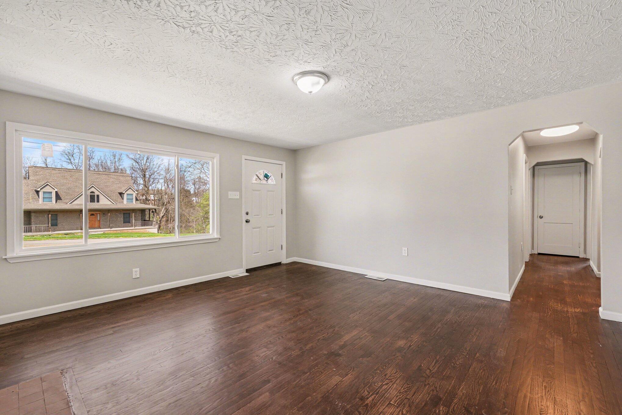 4370 Oliver Road Independence, KY 41051 - Photo 6 of 26
