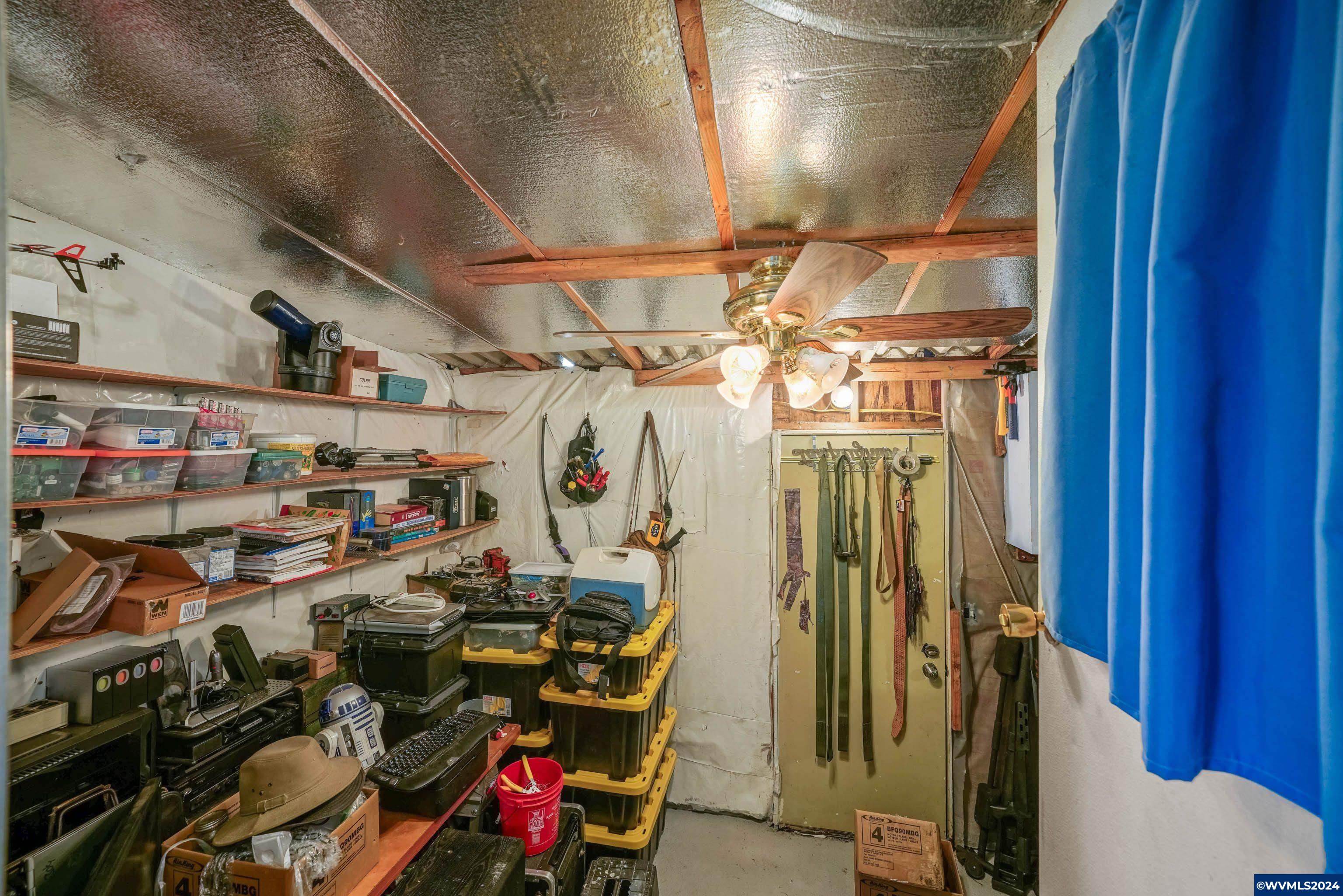 11823 Northeast Carl Road, Unit 1 Woodburn, OR 97071 - Photo 18 of 24