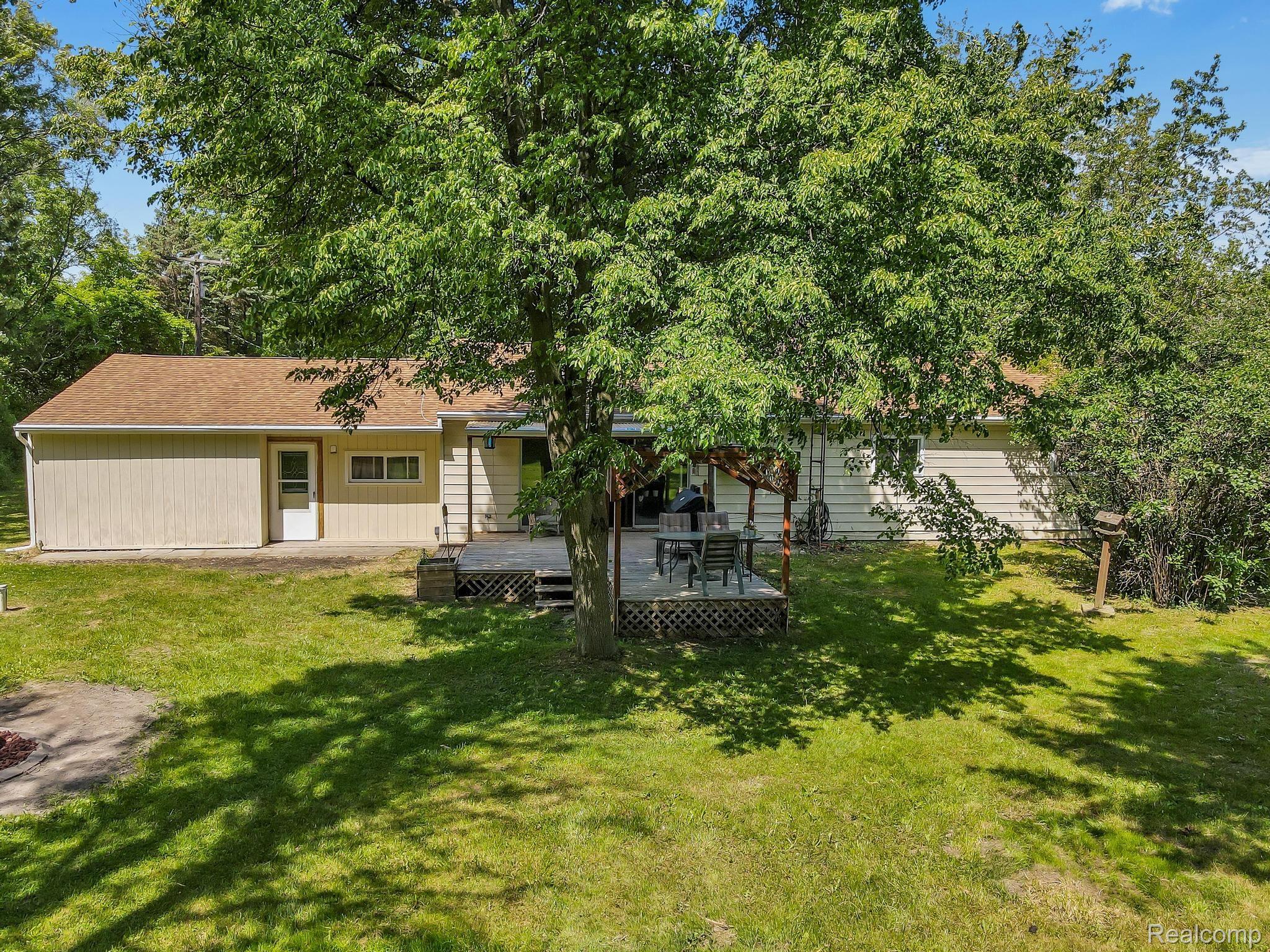 8414 North Linden Road Mount Morris, MI 48458 - Photo 5 of 34 Gallery Image 5