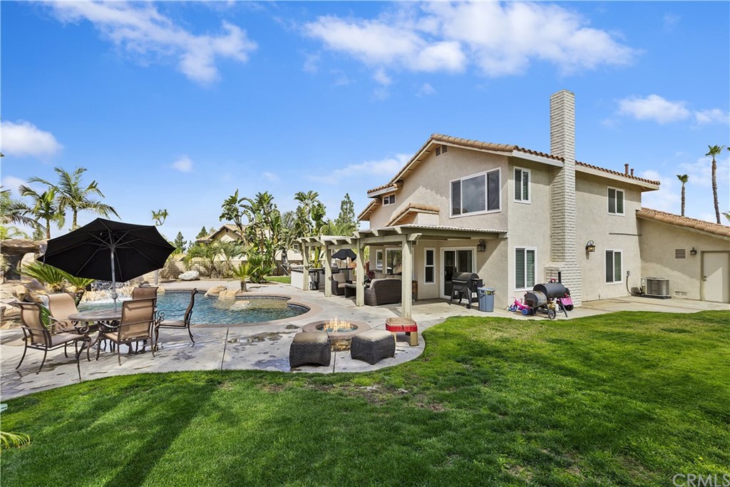 1031 Mission Grove Parkway North Riverside, CA 92506 - Photo 11 of 40