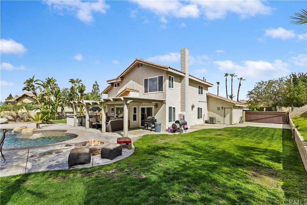 1031 Mission Grove Parkway North Riverside, CA 92506 - Photo 13 of 40