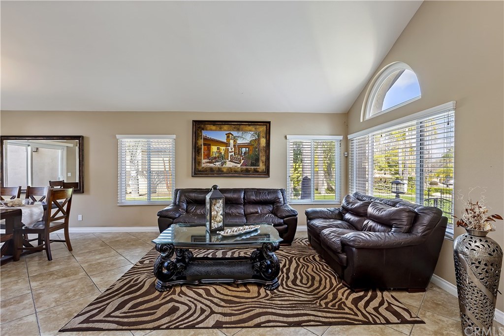 1031 Mission Grove Parkway North Riverside, CA 92506 - Photo 17 of 40