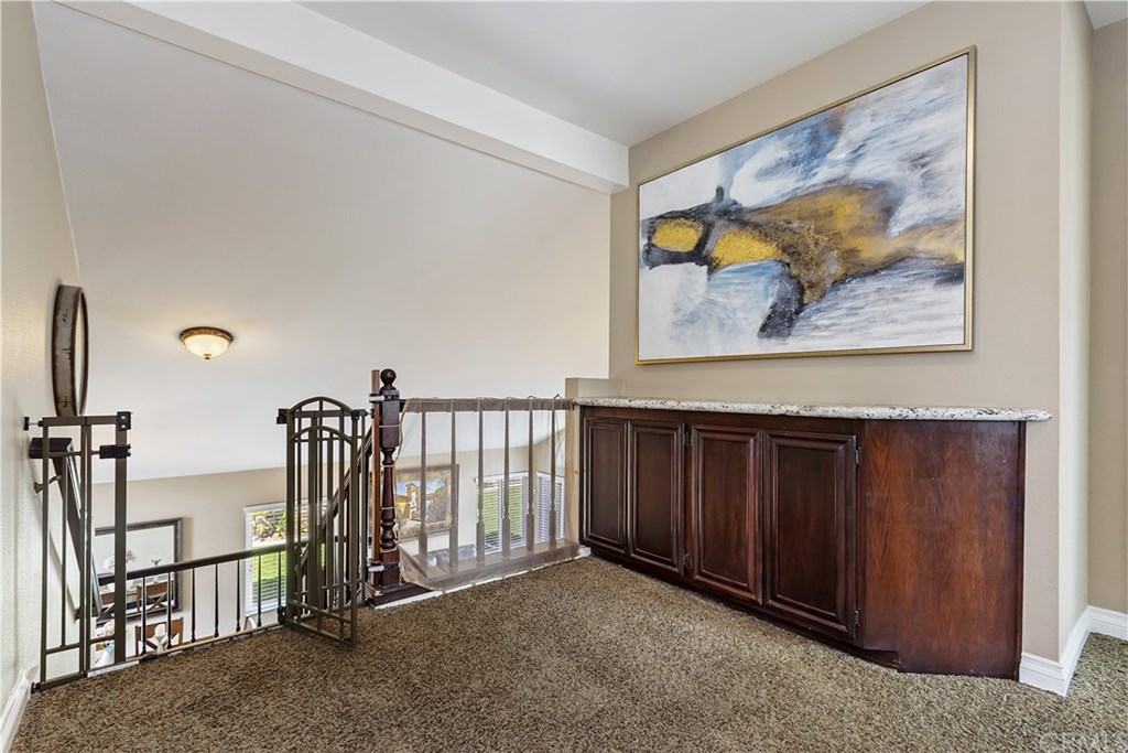 1031 Mission Grove Parkway North Riverside, CA 92506 - Photo 28 of 40