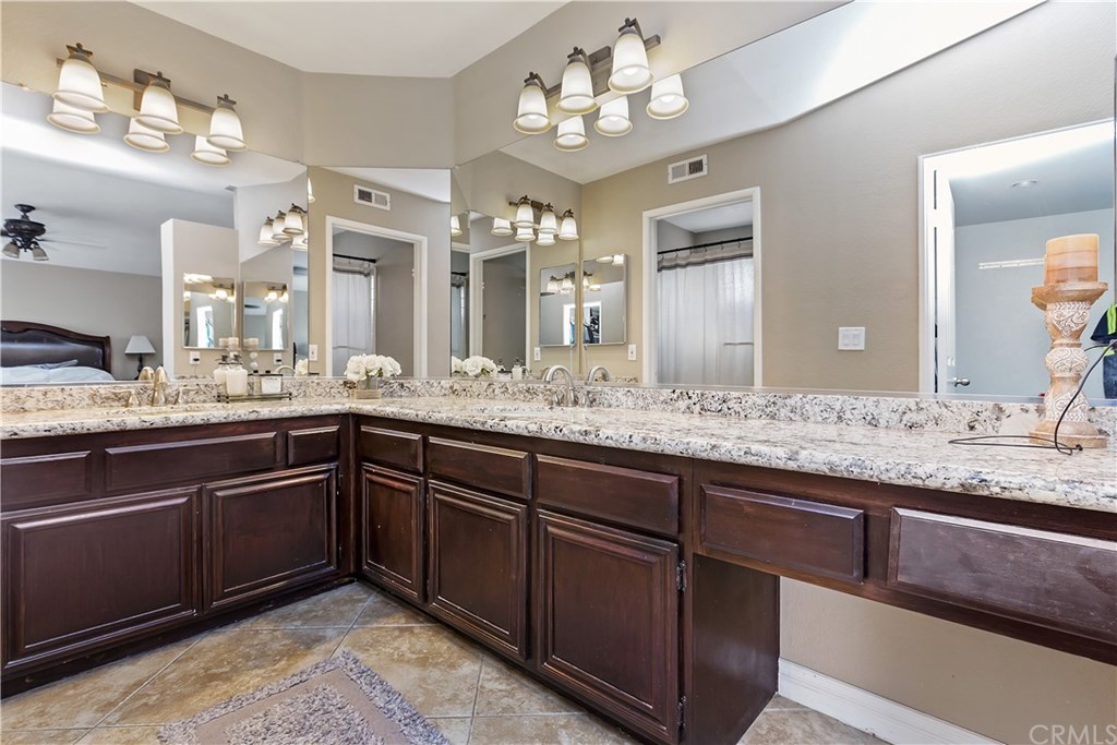 1031 Mission Grove Parkway North Riverside, CA 92506 - Photo 31 of 40