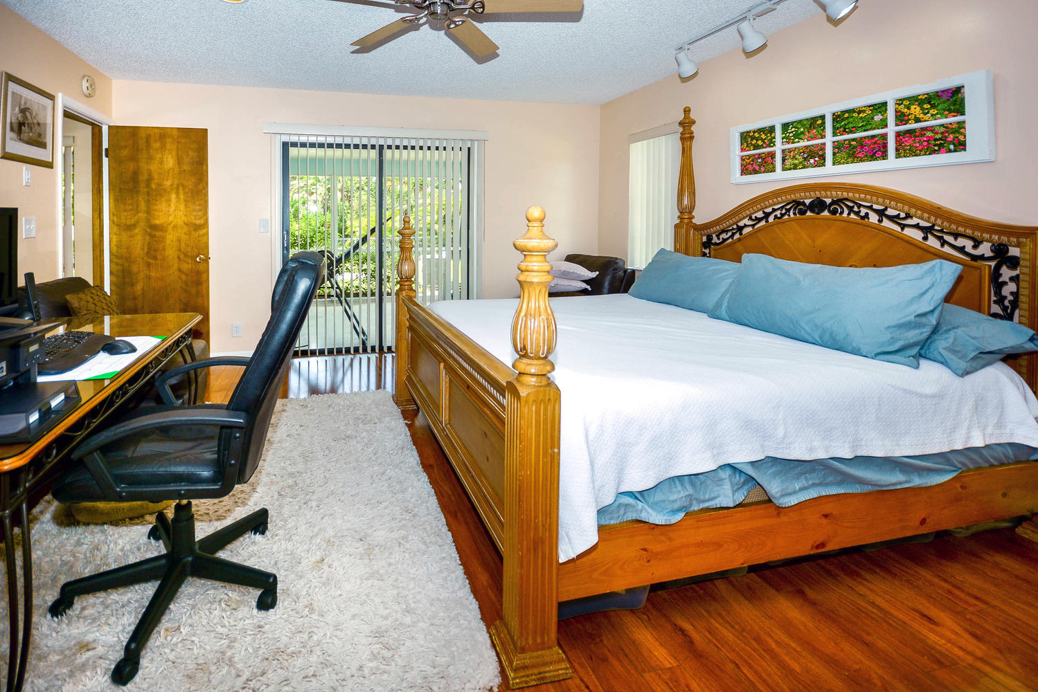 11051 Monet Ridge Road Palm Beach Gardens, FL 33410 - Photo 13 of 29 Master Bedroom