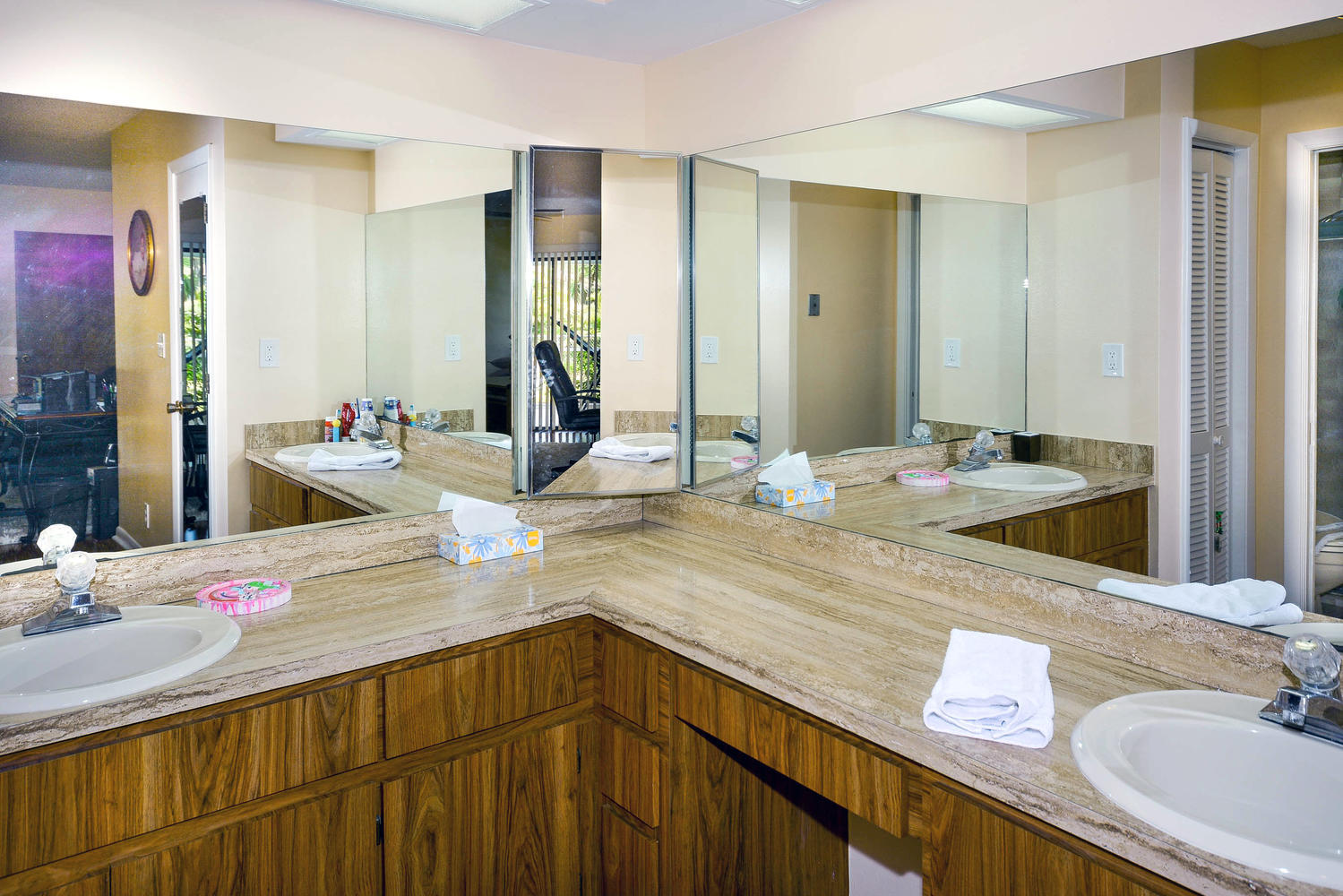 11051 Monet Ridge Road Palm Beach Gardens, FL 33410 - Photo 14 of 29 Master Bath