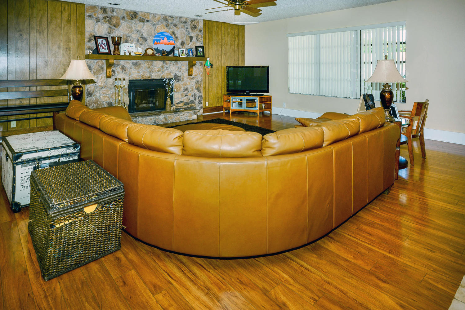 11051 Monet Ridge Road Palm Beach Gardens, FL 33410 - Photo 8 of 29 Living Room