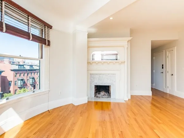 $4,250 | 492 Massachusetts Avenue, Unit 52, Boston, MA 02118