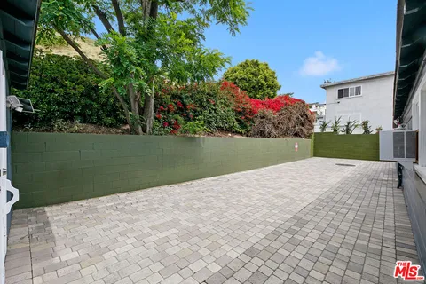 $5,750,000 | 22467 Pacific Coast Highway, Malibu, CA 90265