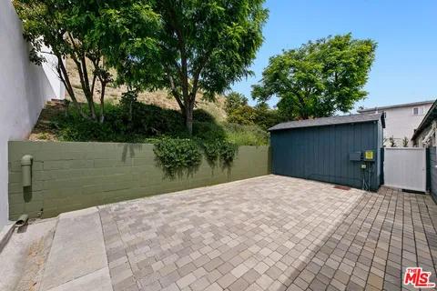 $5,750,000 | 22467 Pacific Coast Highway, Malibu, CA 90265