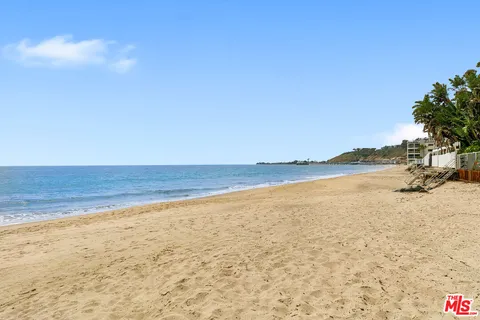 $5,750,000 | 22467 Pacific Coast Highway, Malibu, CA 90265