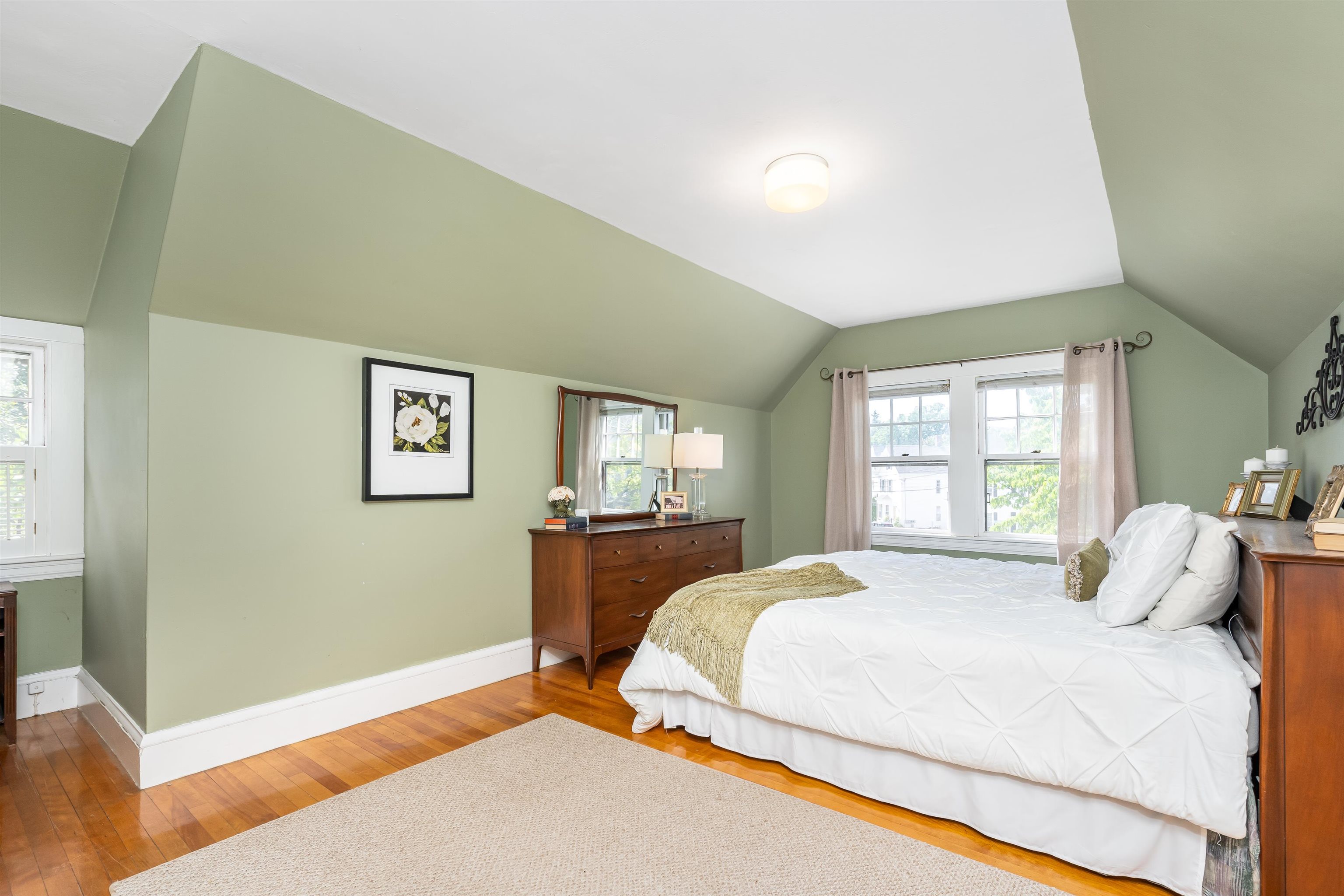 58 Middle Road Portsmouth, NH 03801 - Photo 25 of 37