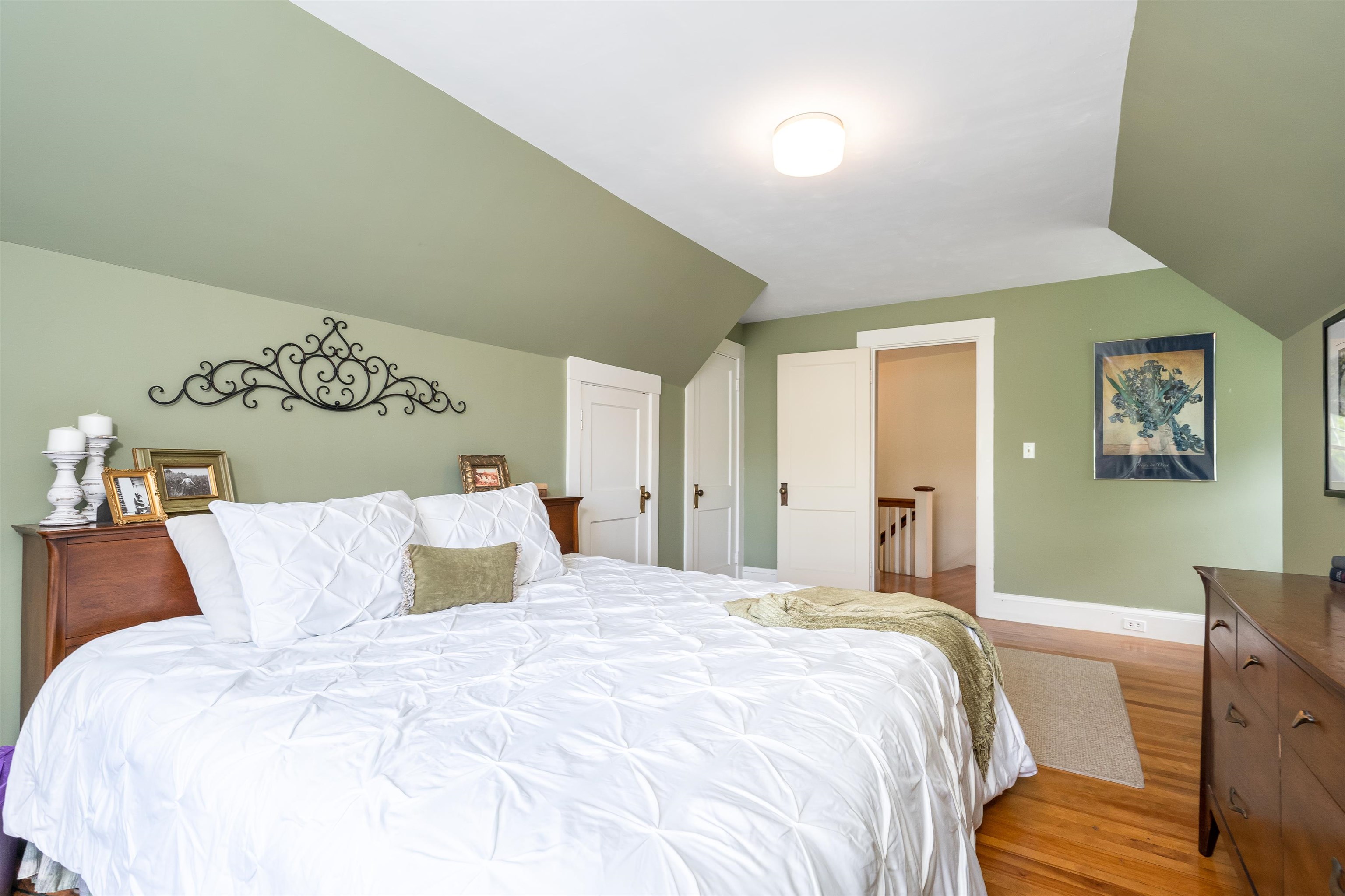 58 Middle Road Portsmouth, NH 03801 - Photo 26 of 37