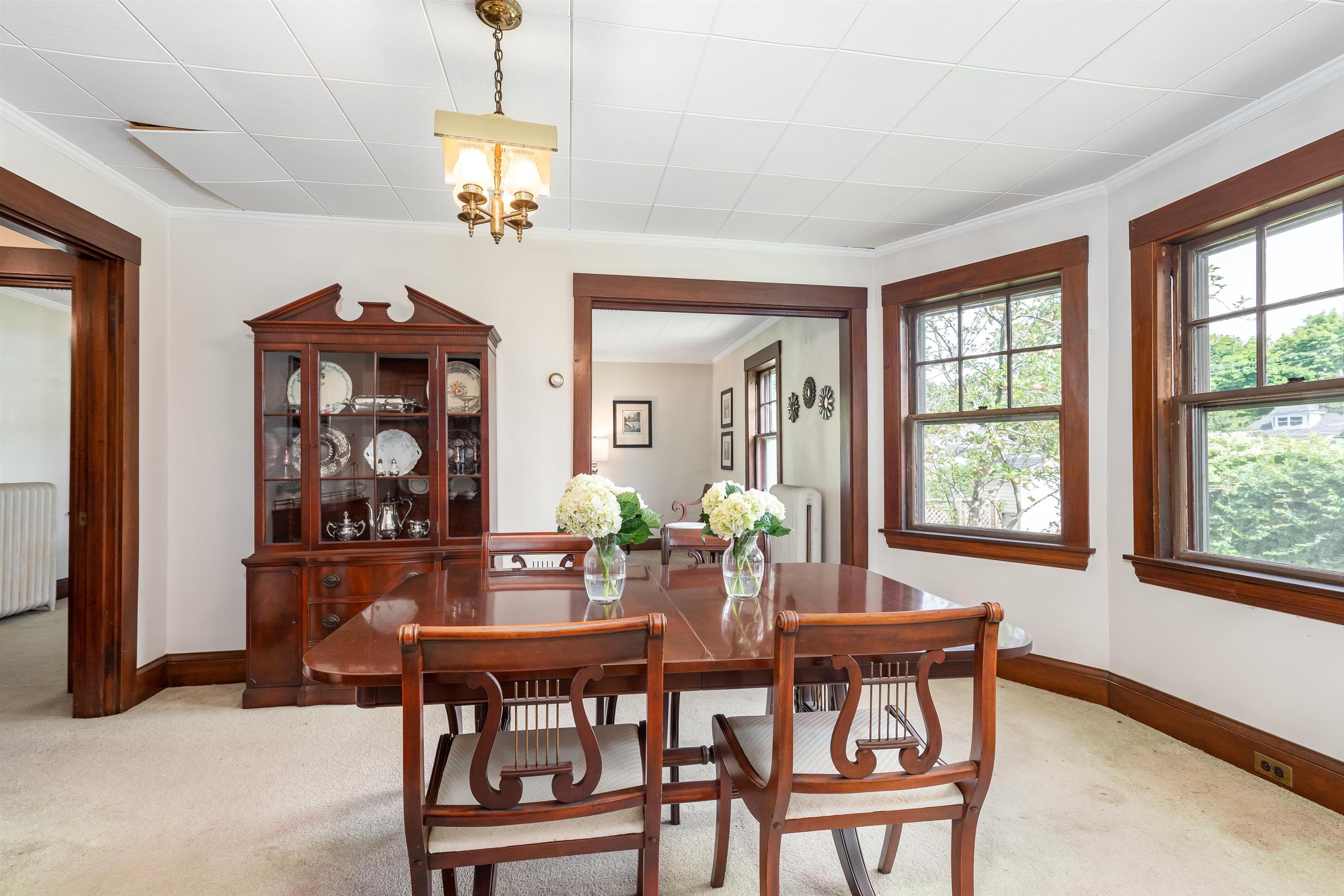 58 Middle Road Portsmouth, NH 03801 - Photo 10 of 37