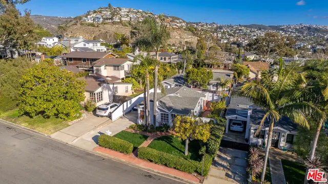 $2,895,000 | 417 Poplar Street, Laguna Beach, CA 92651