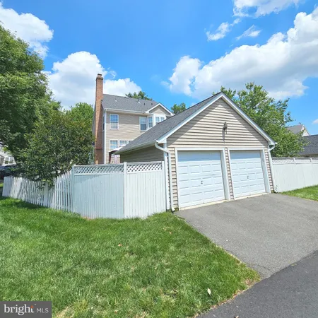 $4,195 | 42991 Chesterton Street, Ashburn, VA 20147