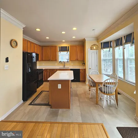 $4,195 | 42991 Chesterton Street, Ashburn, VA 20147