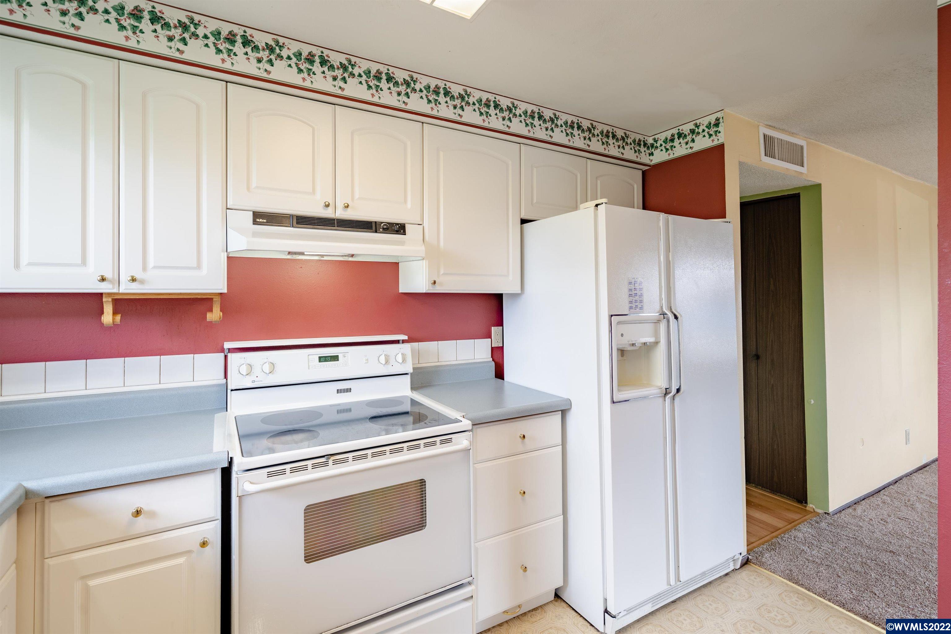 4353 Burlington Loop Northeast Salem, OR 97305 - Photo 20 of 41
