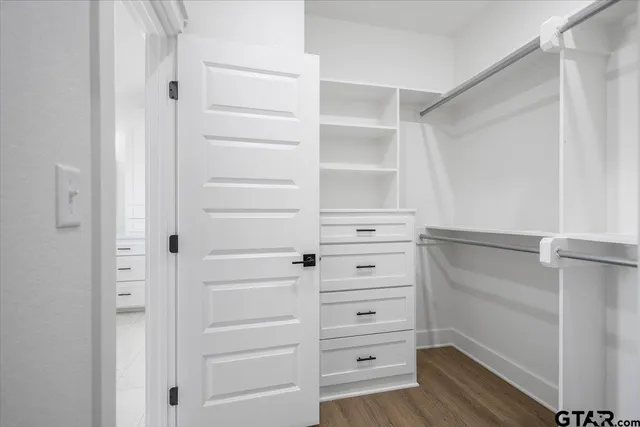 a view of walk in closet