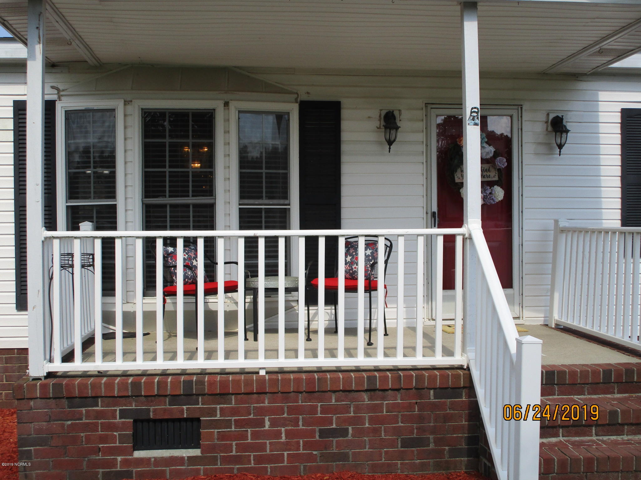 2501 Quail Lane Deep Run, NC 28525 - Photo 4 of 39 2501 Quail Lane 6-24-19 (105)