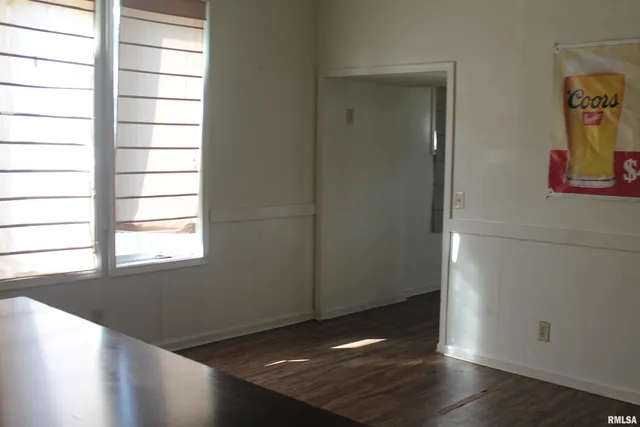 $295,000 | 307 West College Street, Carbondale, IL 62901