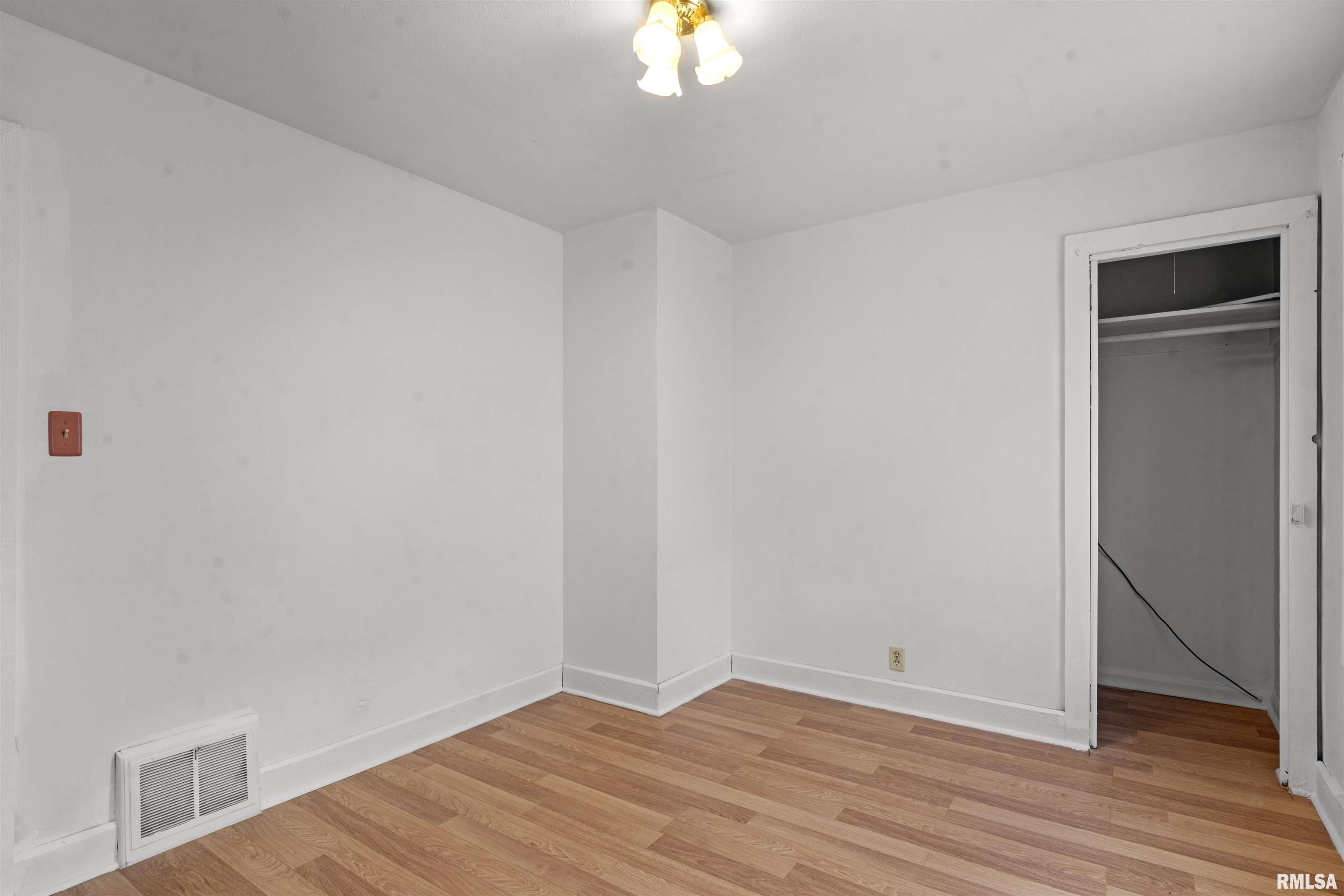 2628 South 5th Street Springfield, IL 62703 - Photo 17 of 23