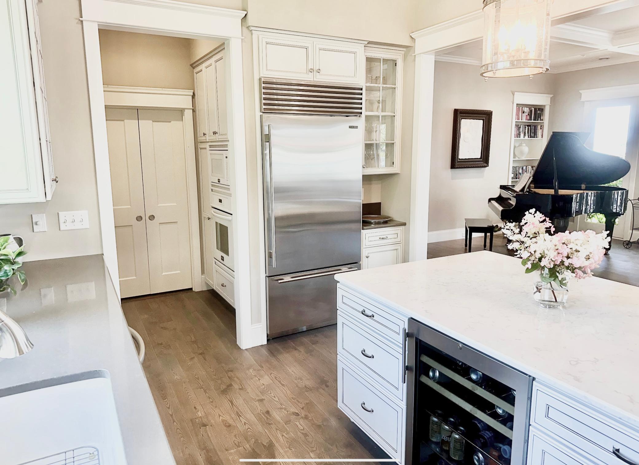 1105 Ferndale Road West Wayzata, MN 55391 - Photo 7 of 35