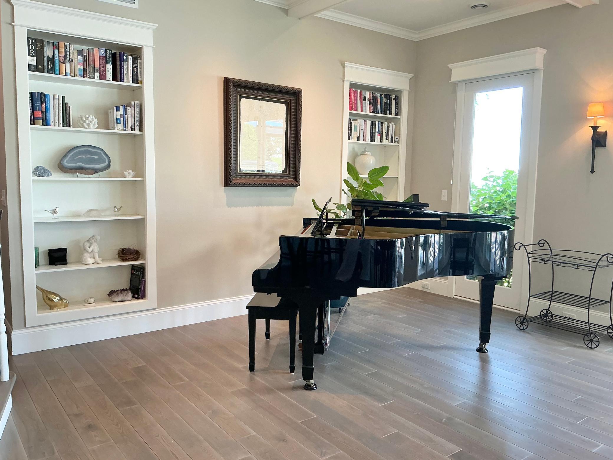 1105 Ferndale Road West Wayzata, MN 55391 - Photo 10 of 35