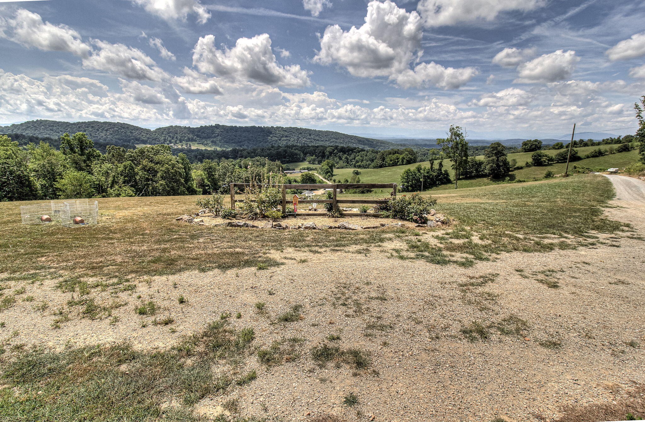 1046 Shields Ridge Road New Market, TN 37820 - Photo 4 of 59 Gallery Image 4